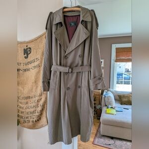 Christian Dior Le Connaisseur Trench Coat